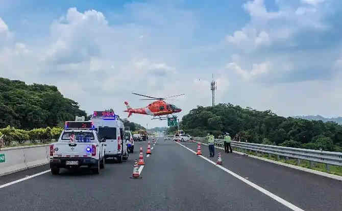 花溪区高速公路汽车救援案例
